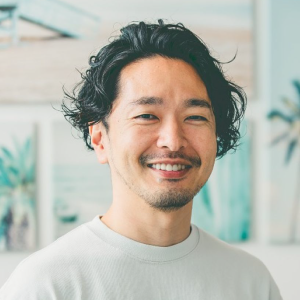 榮前田 慶太